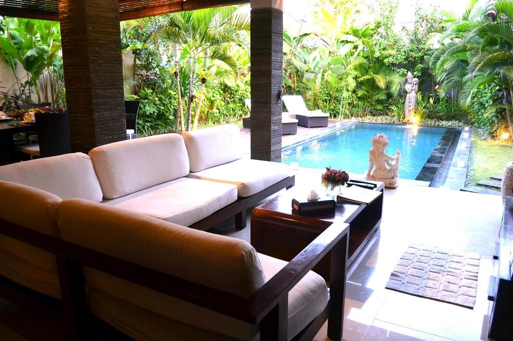 Adhyatma Villa Seminyak Buitenkant foto