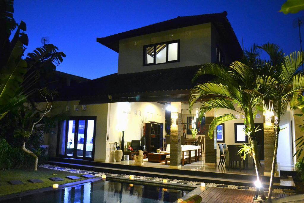 Adhyatma Villa Seminyak Buitenkant foto